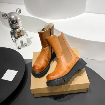 В 2023 году появились новые женские водонепроницаемые кожаные ботинки с флисовой подкладкой, размеры 35-40