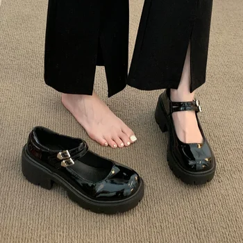 Маленькие кожаные туфли в британском стиле для женщин 2023, туфли Mary Jane на платформе с пряжкой для ремня, женские тонкие туфли на квадратном каблуке и толстой подошве