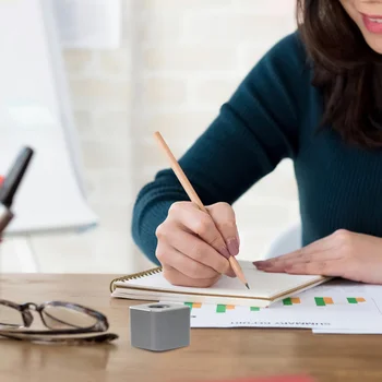 Мини-подставка для ручек из алюминиевого сплава с одним держателем карандаша, креативное украшение для рабочего стола для дома, офиса, школы (случайный цвет)